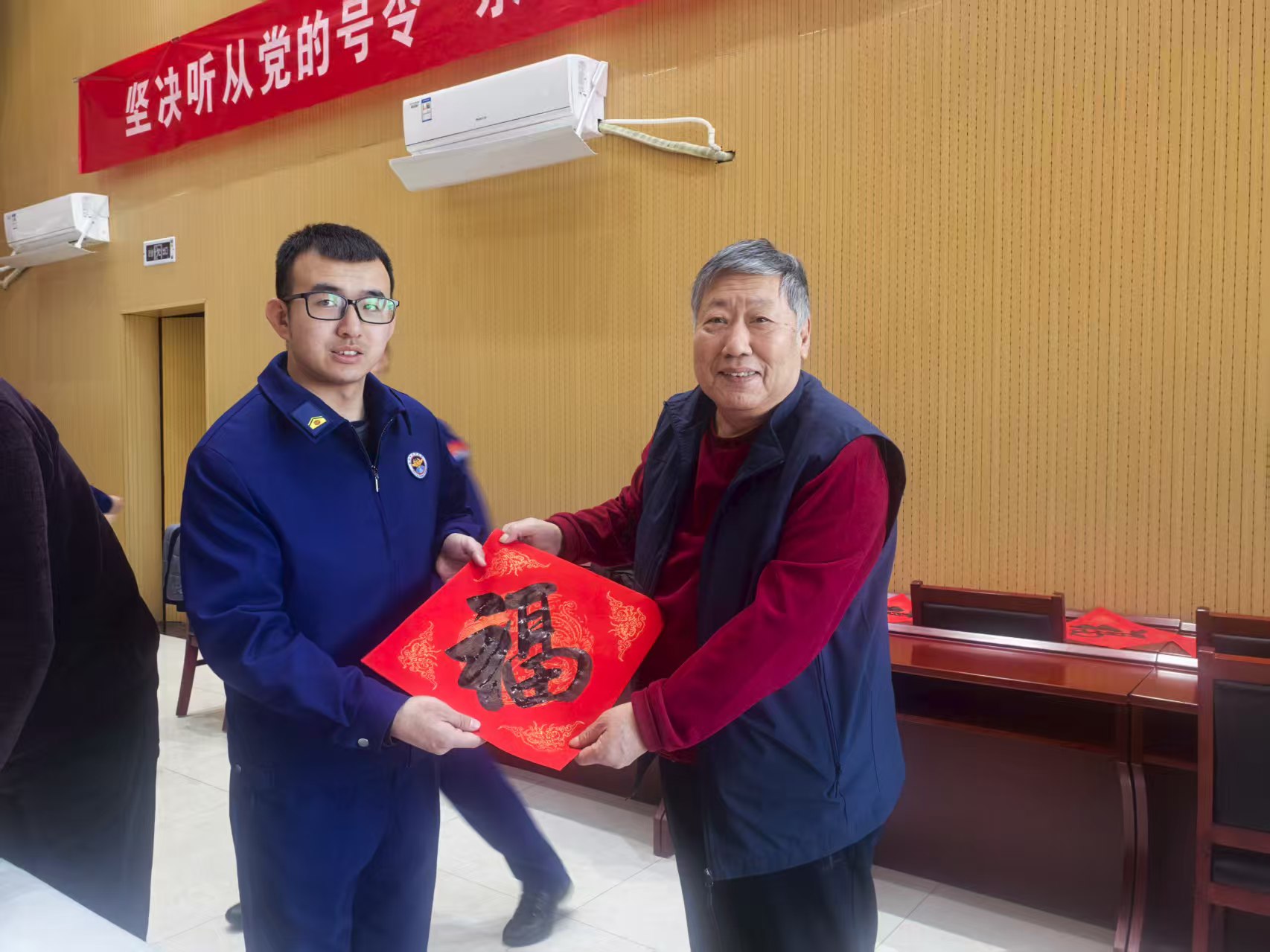 新春送平安，墨韵火焰蓝——中华文化信